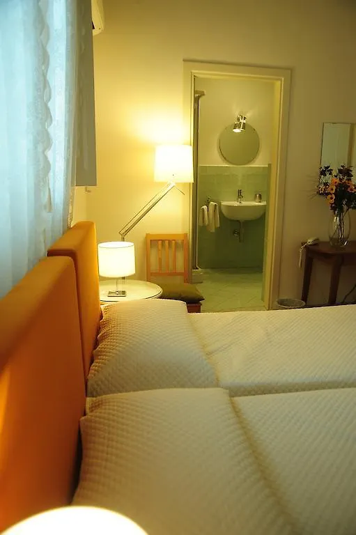 *** فندق مبيت وإفطار كاتانيا Sangiuliano114 B&B إيطاليا